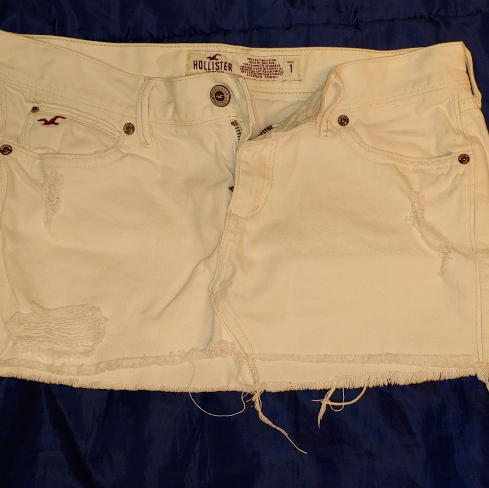 Hollister size 1 white denim skirt